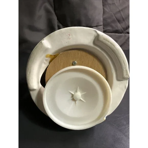 Christmas Carolers Music Box Vintage Ceramic Silent Night Rotates Works 8”Lx5”W - Picture 13 of 16